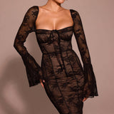 VESTIDO LARGO DE ENCAJE CON ELEGANCIA ROMÁNTICA