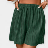 Shorts plisados con estilo
