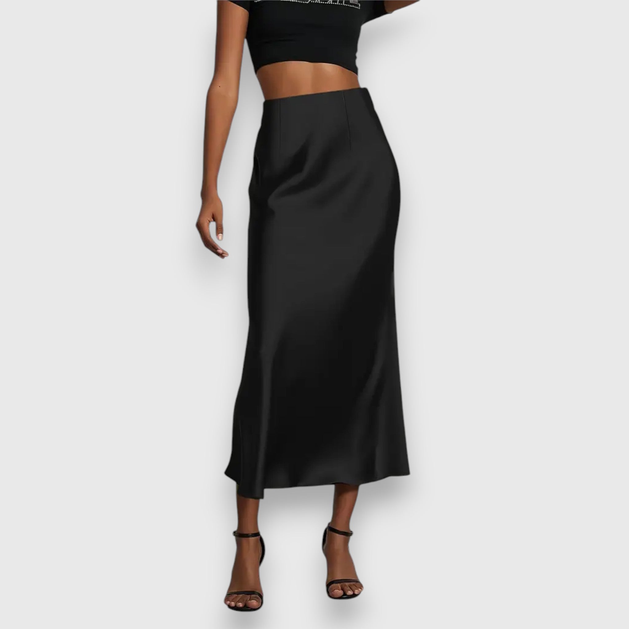 Amira – Alas elegantes