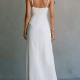 VESTIDO MAXI BLANCO MINIMALISTA CON TIRANTES Y ABERTURA