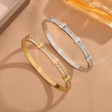 Pulsera Geométrica Abierta de Dos Capas de Circonio