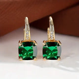 Pendientes Hoop Dorados con Piedras Misteriosas