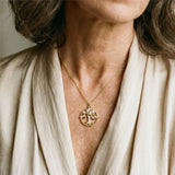 Collar Árbol de la Vida con Zirconio en Oro