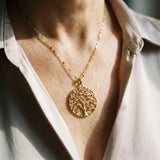 Collar Raíces de la Vida en Oro