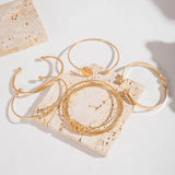 Conjunto de joyas elegante con nudos