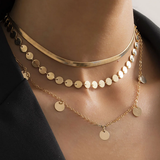 Collar retro con placas doradas