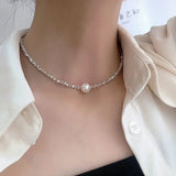 Collar retro con perlas