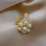 Anillo Ajustable con Encantadoras Perlas