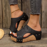 Sofía - Cuñas Lumi con Tachuelas