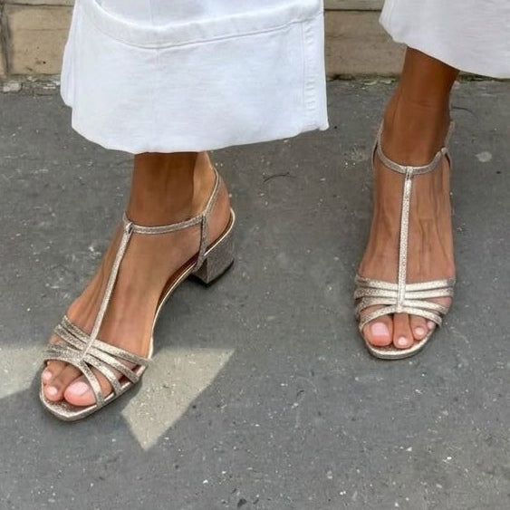 Valeria | Sandalias Doradas Elegancia Diaria