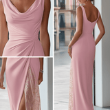 VESTIDO LARGO ROSA EMPOLVADO CON ESCOTE DRAPEADO