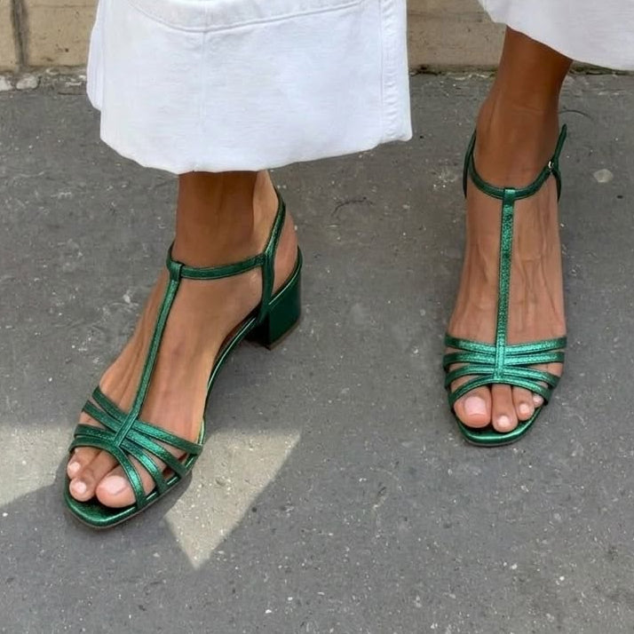 Valeria | Sandalias Doradas Elegancia Diaria
