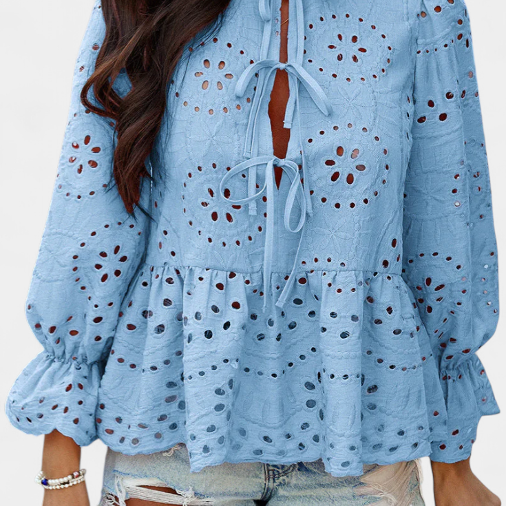 Kayden Top Bohemio de Encaje con Corte Fluido