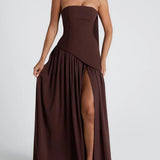 VESTIDO MAXI SIN TIRANTES CON ABERTURA Y CINTA